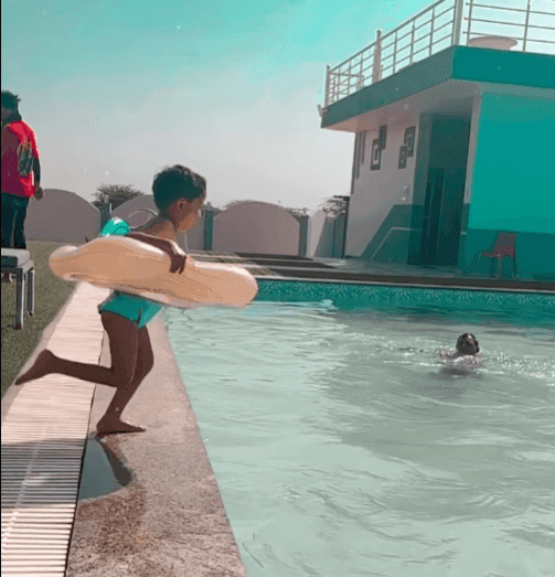 love kush swimming pool instagram picture
